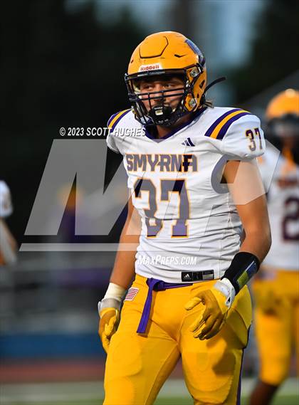 Thumbnail 3 in Smyrna @ Siegel photogallery.