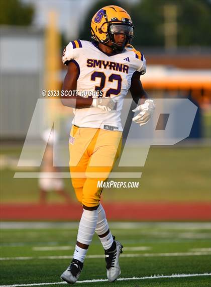 Thumbnail 3 in Smyrna @ Siegel photogallery.