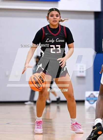 Thumbnail 2 in Sebastian River vs. Palm Harbor University (Tampa Bay Christmas Invitational) photogallery.