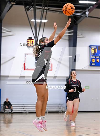 Thumbnail 1 in Sebastian River vs. Palm Harbor University (Tampa Bay Christmas Invitational) photogallery.