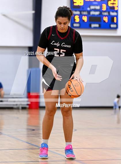 Thumbnail 1 in Sebastian River vs. Palm Harbor University (Tampa Bay Christmas Invitational) photogallery.