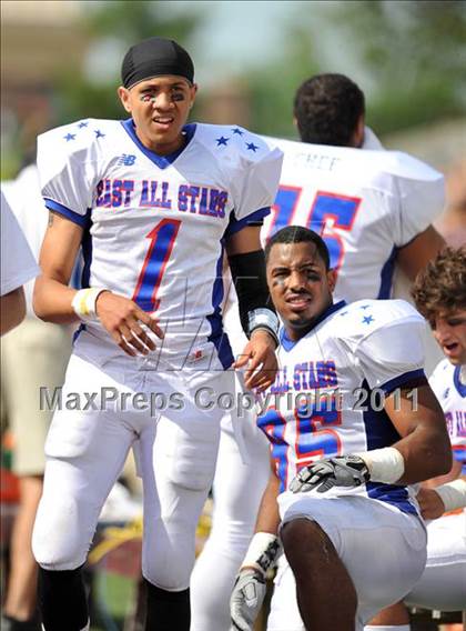 Thumbnail 2 in Michigan HS Coaches Association All-Star Game photogallery.