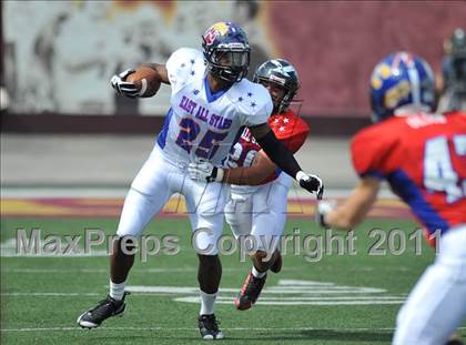 Thumbnail 2 in Michigan HS Coaches Association All-Star Game photogallery.
