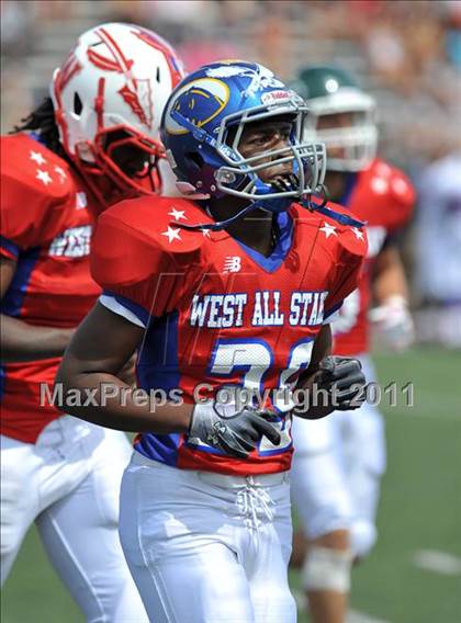 Thumbnail 1 in Michigan HS Coaches Association All-Star Game photogallery.
