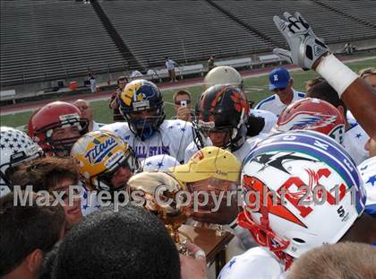Thumbnail 3 in Michigan HS Coaches Association All-Star Game photogallery.