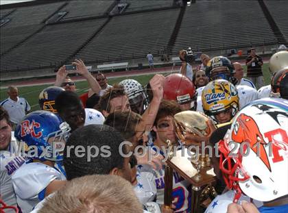 Thumbnail 2 in Michigan HS Coaches Association All-Star Game photogallery.