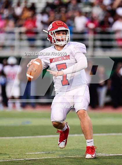 Thumbnail 1 in Paul Robeson All-Star Classic (East vs. West) photogallery.
