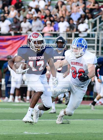 Thumbnail 1 in Paul Robeson All-Star Classic (East vs. West) photogallery.