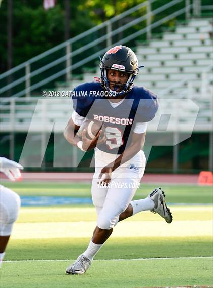 Thumbnail 1 in Paul Robeson All-Star Classic (East vs. West) photogallery.