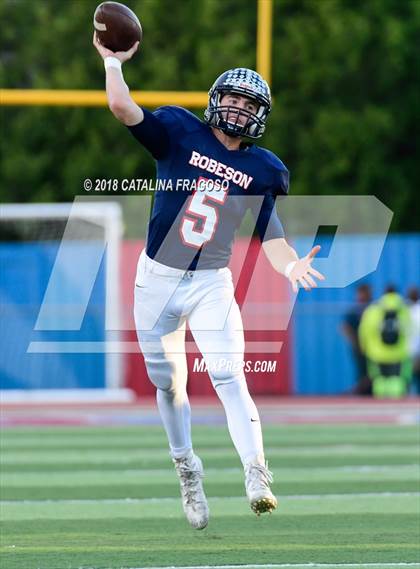 Thumbnail 1 in Paul Robeson All-Star Classic (East vs. West) photogallery.