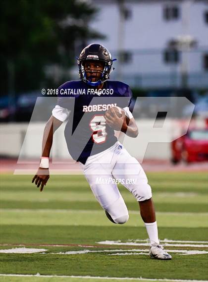 Thumbnail 3 in Paul Robeson All-Star Classic (East vs. West) photogallery.