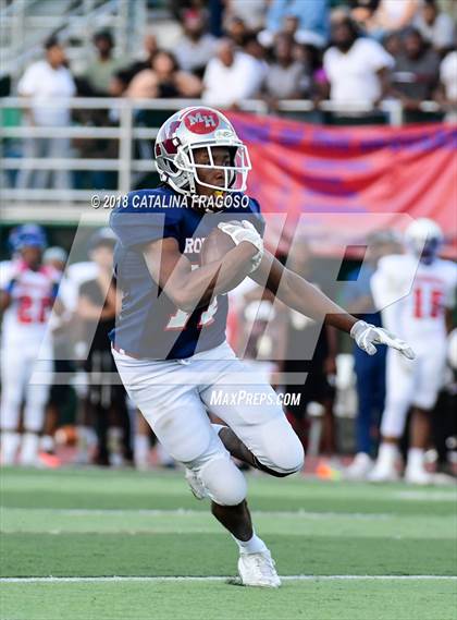Thumbnail 2 in Paul Robeson All-Star Classic (East vs. West) photogallery.