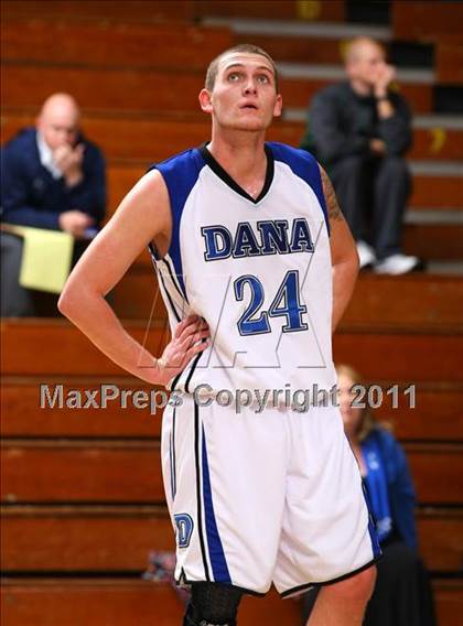 Thumbnail 2 in Dana Hills vs. Huntington Beach (OC North/South Challenge) photogallery.