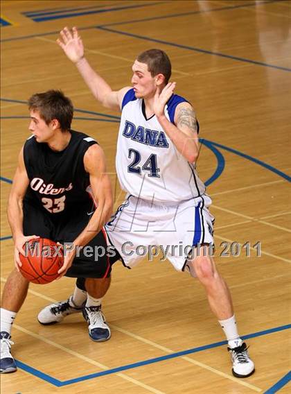 Thumbnail 3 in Dana Hills vs. Huntington Beach (OC North/South Challenge) photogallery.