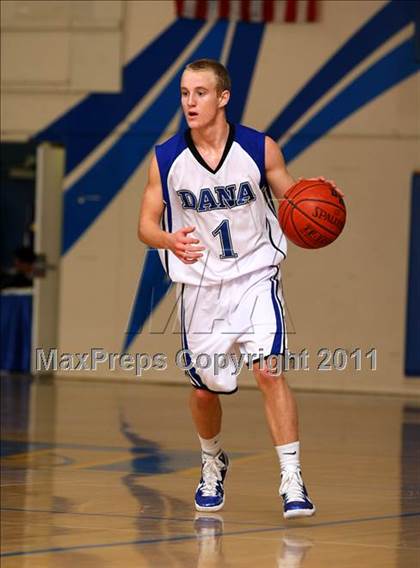 Thumbnail 2 in Dana Hills vs. Huntington Beach (OC North/South Challenge) photogallery.