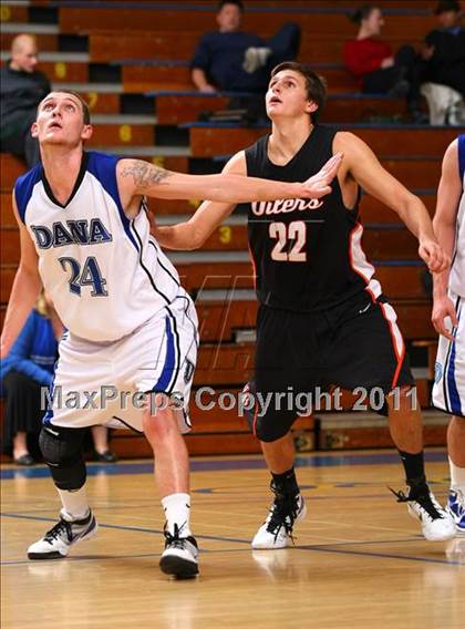 Thumbnail 3 in Dana Hills vs. Huntington Beach (OC North/South Challenge) photogallery.