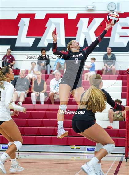 Thumbnail 3 in Oaks Christian vs Millikan (Tae Kim Lakewood/Molten Classic) photogallery.