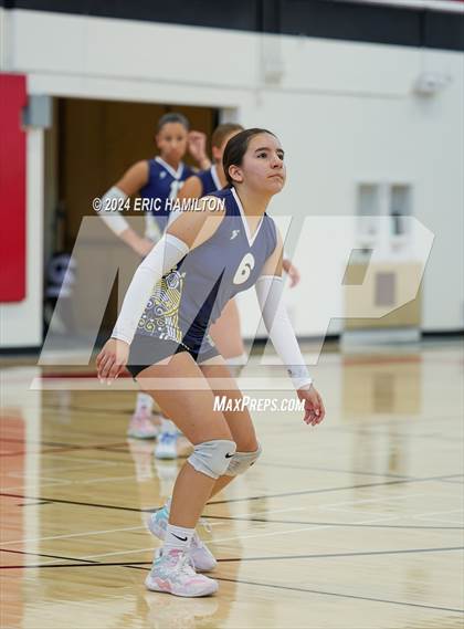 Thumbnail 1 in Oaks Christian vs Millikan (Tae Kim Lakewood/Molten Classic) photogallery.