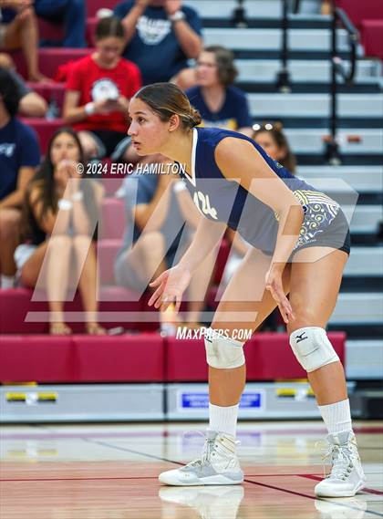 Thumbnail 1 in Oaks Christian vs Millikan (Tae Kim Lakewood/Molten Classic) photogallery.