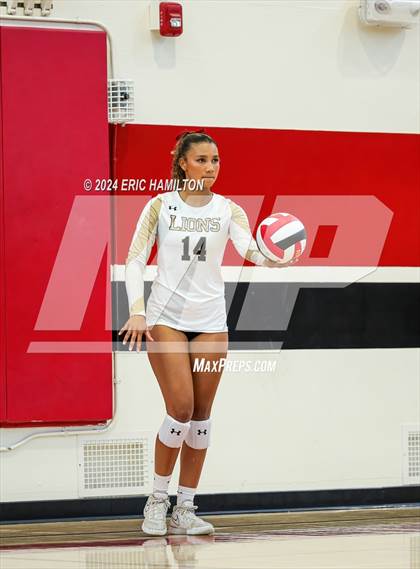 Thumbnail 1 in Oaks Christian vs Millikan (Tae Kim Lakewood/Molten Classic) photogallery.
