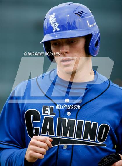 Thumbnail 1 in El Camino Real vs Palisades (CIF LACS Open Division Semifinal)  photogallery.