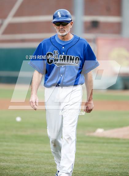 Thumbnail 3 in El Camino Real vs Palisades (CIF LACS Open Division Semifinal)  photogallery.