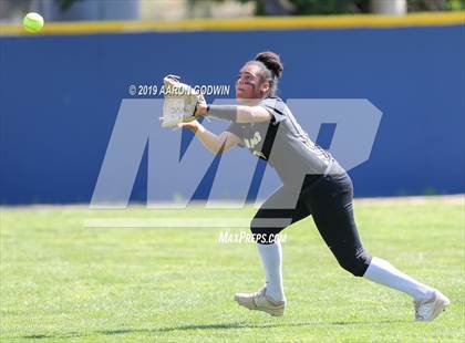 Thumbnail 3 in Saint Francis vs. Archbishop Mitty (CIF CCS Open Division Final) photogallery.