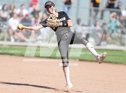 Thumbnail 1 in Saint Francis vs. Archbishop Mitty (CIF CCS Open Division Final) photogallery.