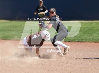 Thumbnail 3 in Saint Francis vs. Archbishop Mitty (CIF CCS Open Division Final) photogallery.