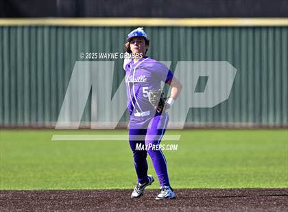 Thumbnail 3 in Lindale vs. Hallsville (Reich Builders Classic) photogallery.