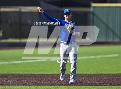 Thumbnail 1 in Lindale vs. Hallsville (Reich Builders Classic) photogallery.