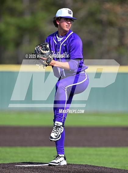 Thumbnail 3 in Lindale vs. Hallsville (Reich Builders Classic) photogallery.