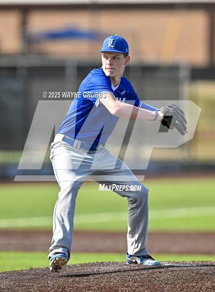 Thumbnail 1 in Lindale vs. Hallsville (Reich Builders Classic) photogallery.