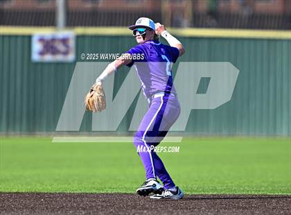 Thumbnail 3 in Lindale vs. Hallsville (Reich Builders Classic) photogallery.