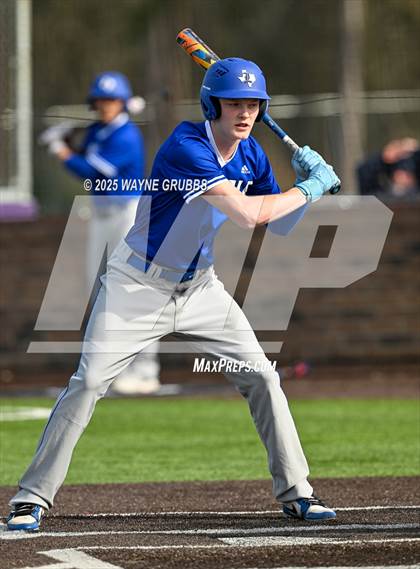 Thumbnail 2 in Lindale vs. Hallsville (Reich Builders Classic) photogallery.