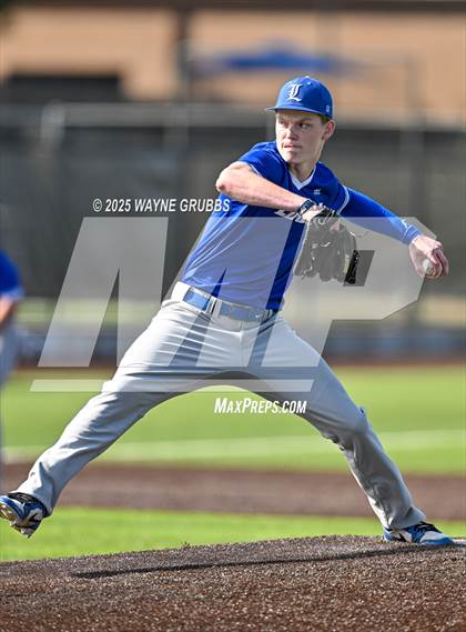 Thumbnail 2 in Lindale vs. Hallsville (Reich Builders Classic) photogallery.