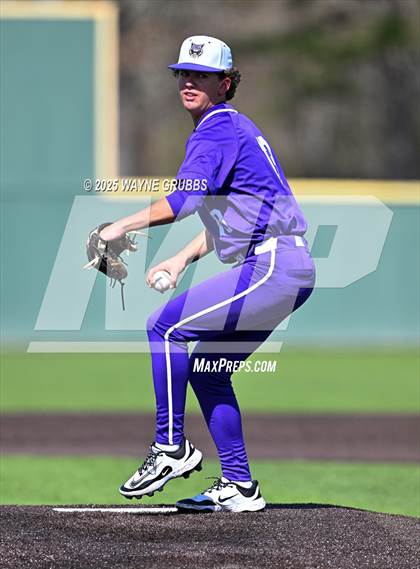 Thumbnail 3 in Lindale vs. Hallsville (Reich Builders Classic) photogallery.