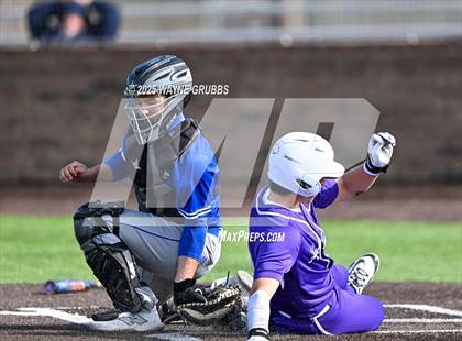 Thumbnail 3 in Lindale vs. Hallsville (Reich Builders Classic) photogallery.