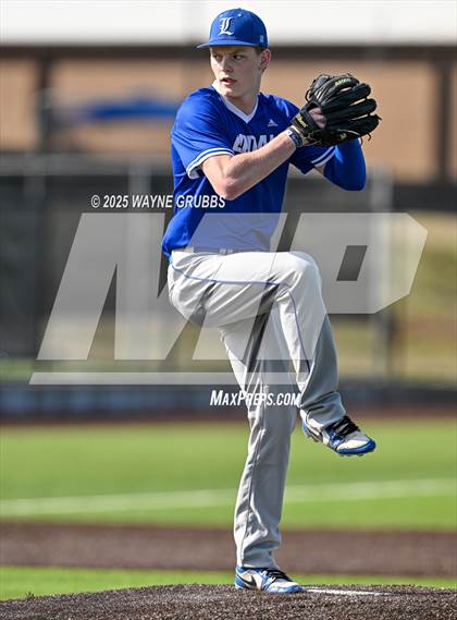 Thumbnail 2 in Lindale vs. Hallsville (Reich Builders Classic) photogallery.