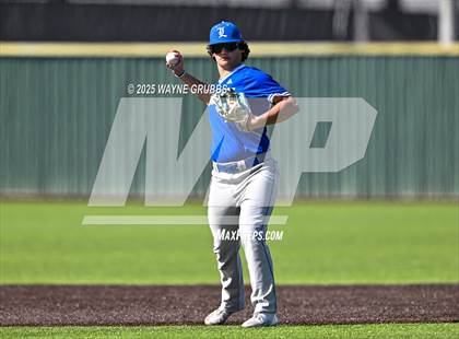 Thumbnail 3 in Lindale vs. Hallsville (Reich Builders Classic) photogallery.
