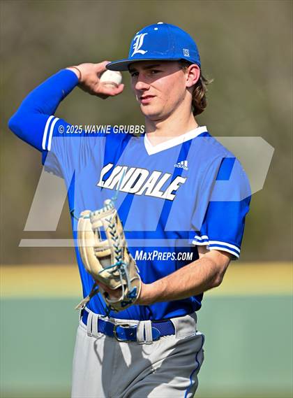 Thumbnail 1 in Lindale vs. Hallsville (Reich Builders Classic) photogallery.
