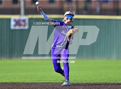 Thumbnail 3 in Lindale vs. Hallsville (Reich Builders Classic) photogallery.