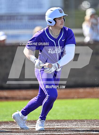 Thumbnail 3 in Lindale vs. Hallsville (Reich Builders Classic) photogallery.