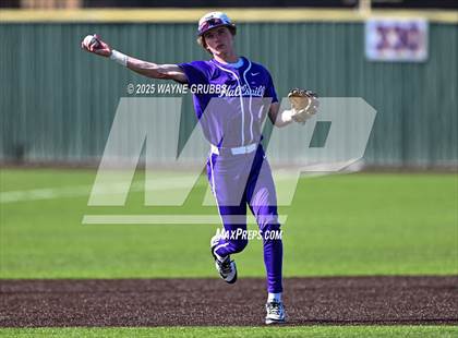 Thumbnail 2 in Lindale vs. Hallsville (Reich Builders Classic) photogallery.