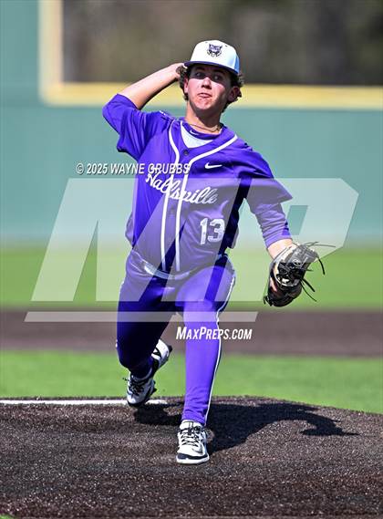 Thumbnail 3 in Lindale vs. Hallsville (Reich Builders Classic) photogallery.