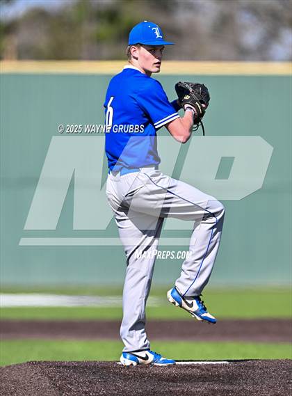 Thumbnail 3 in Lindale vs. Hallsville (Reich Builders Classic) photogallery.
