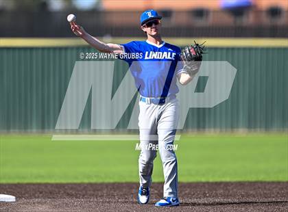 Thumbnail 1 in Lindale vs. Hallsville (Reich Builders Classic) photogallery.