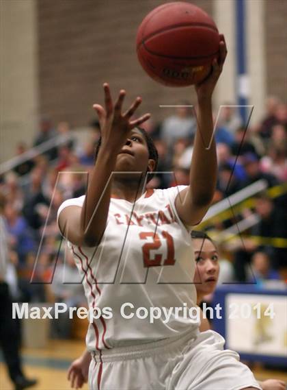 Thumbnail 2 in Capital Prep vs. Ledyard (CIAC Class L Semifinal) photogallery.