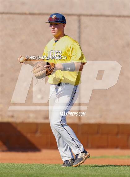 Thumbnail 2 in Boulder City vs Virgin Valley (NIAA 3A Southern Winners Semifinal) photogallery.