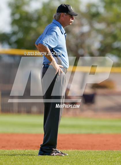Thumbnail 2 in Boulder City vs Virgin Valley (NIAA 3A Southern Winners Semifinal) photogallery.